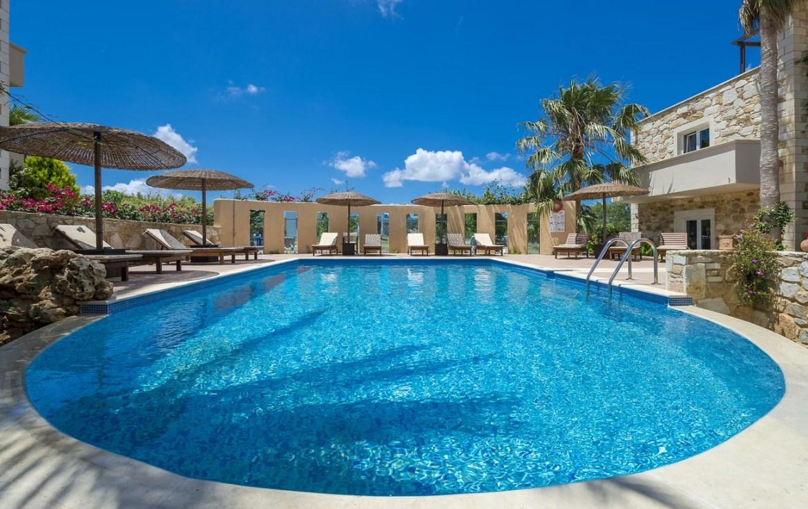 Mistral Hotel - Singles Only Máleme Ngoại thất bức ảnh